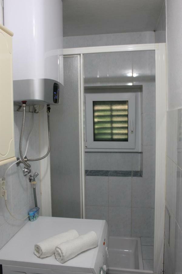 Apartman Tafra Omiš Exterior foto