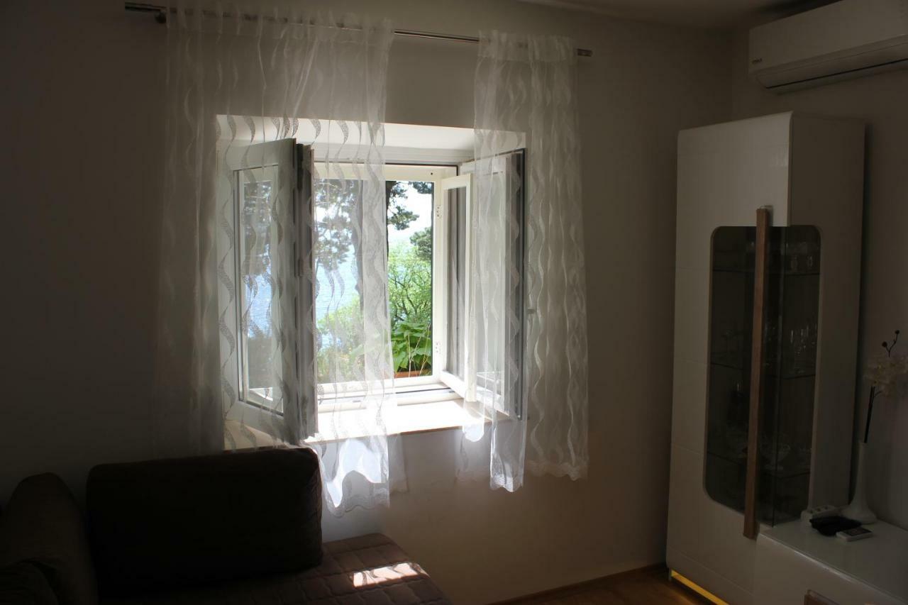 Apartman Tafra Omiš Exterior foto